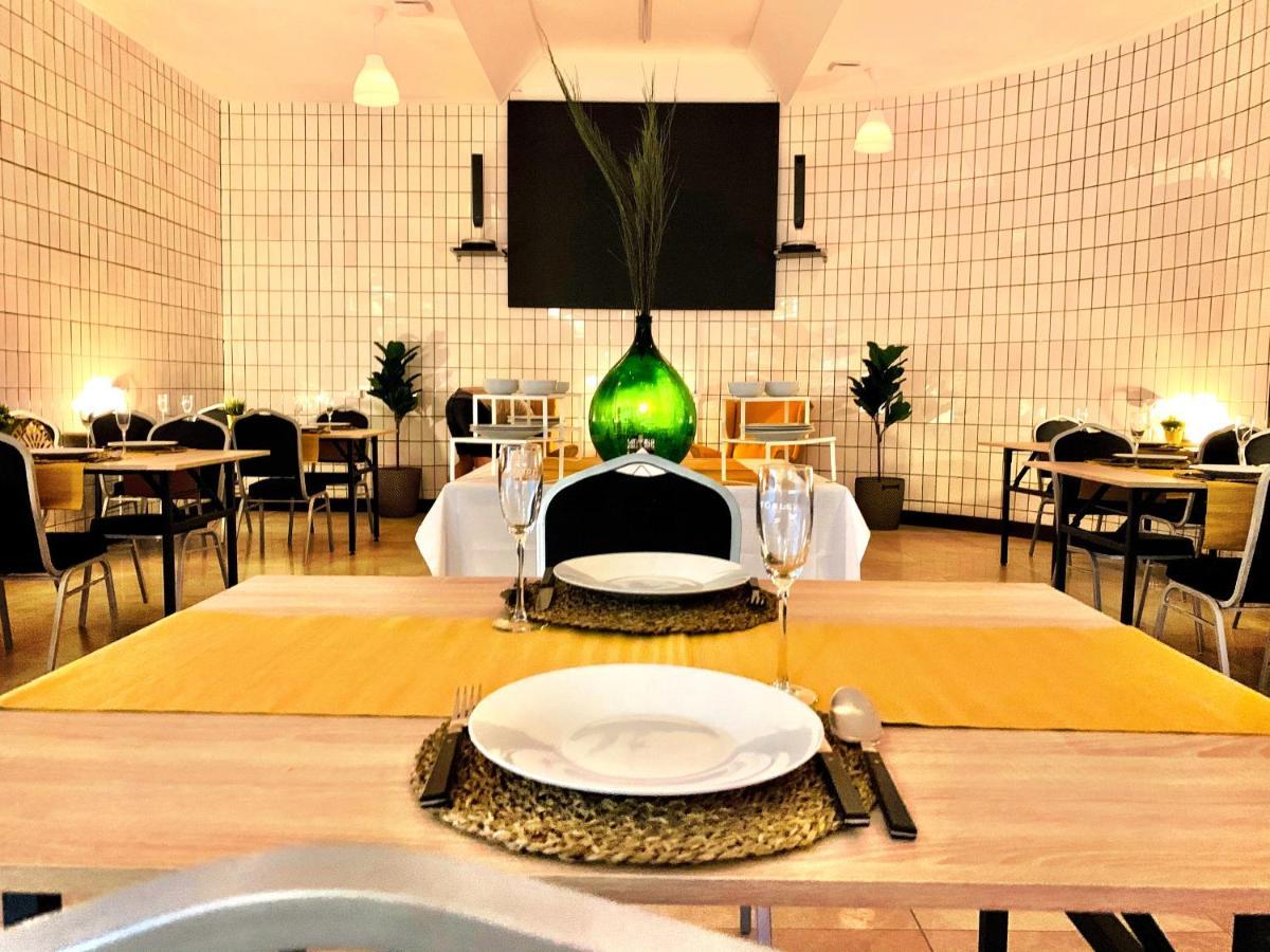 Boutique Hotel & Event Center บูดาเปสต์ ภายนอก รูปภาพ